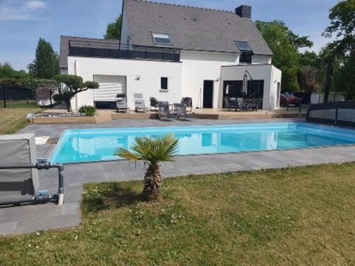 Montauban-de-Bretagne House | La Villa Isabelle