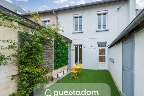 Laval House | Lakaz - Maison - Jardin - Wifi
