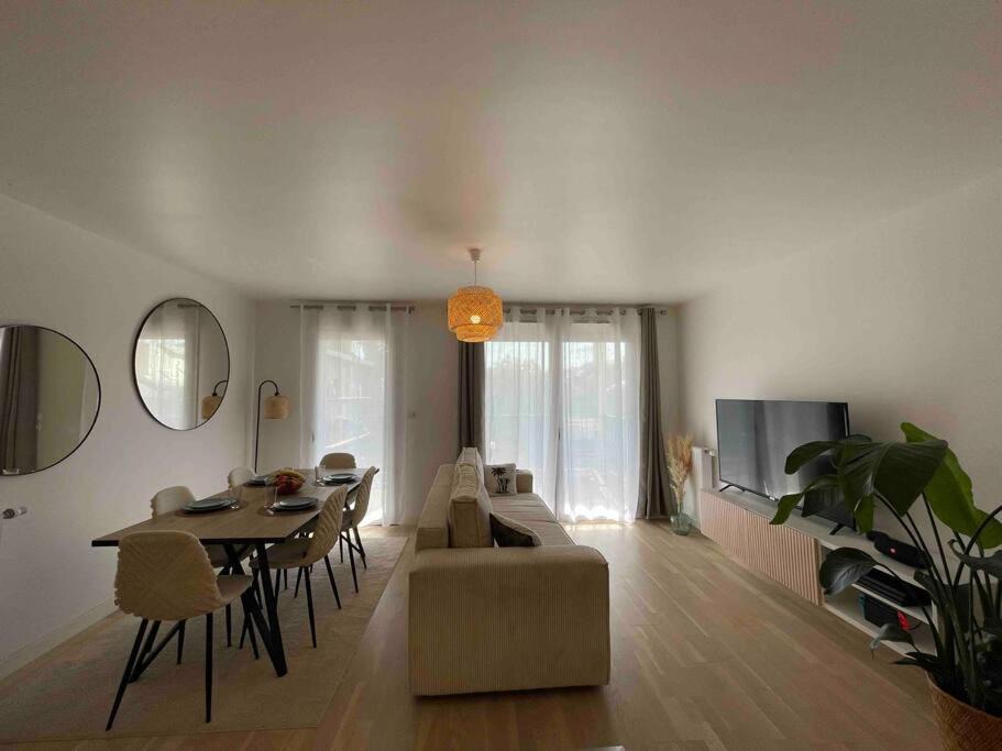Nord - Gare Apartment | Le Cœur Urbain