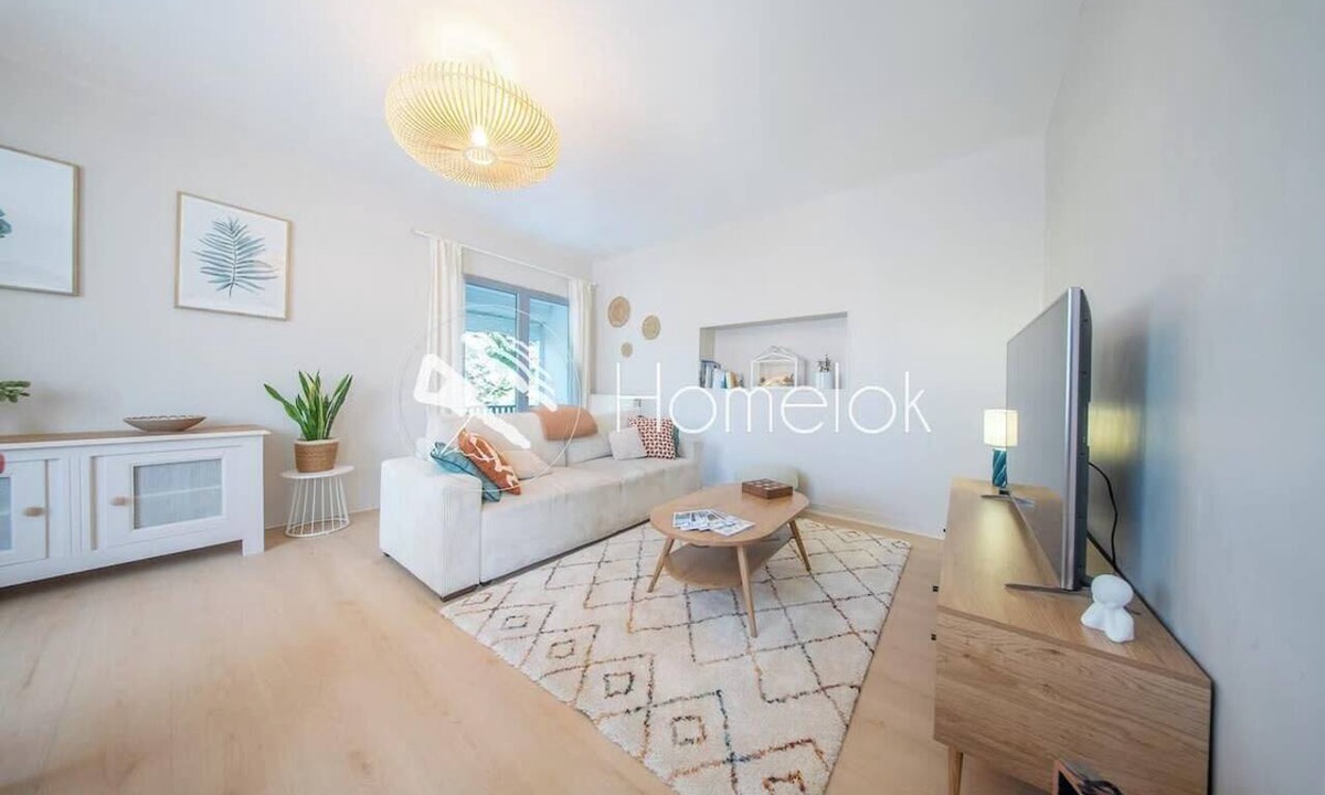 Lanester House | Le calme de la campagne en ville -Maison familiale