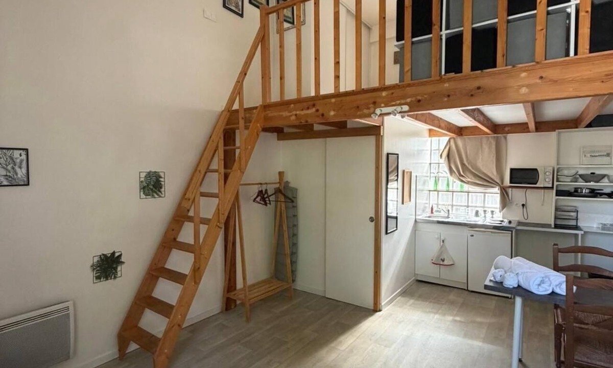 Fontenay-le-Comte Apartment | Le Cocon du Centre · Cozy Duplex in Fontenay