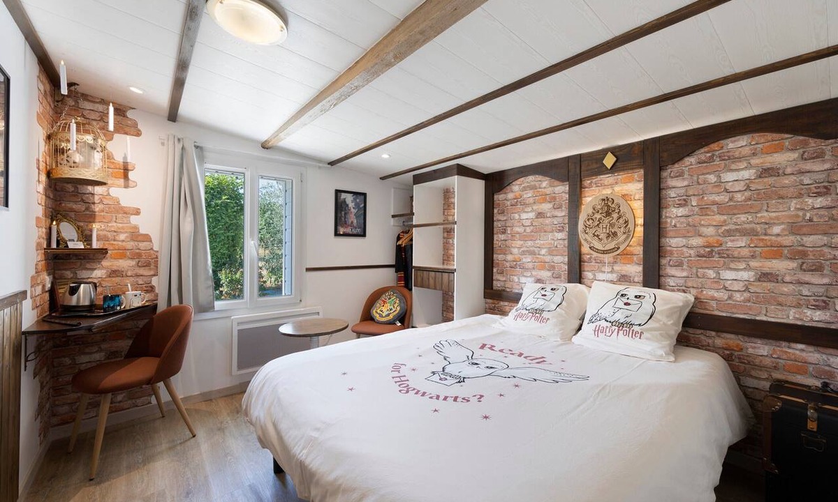Chateauneuf Bed & Breakfast | Le Cocon du Sorcier B&B in the Marais Breton Vendéen, 25 min from Noirmoutier