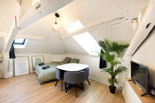 Centre Ville Apartment | Le Cocon : studio en Hypercentre Cathédrale