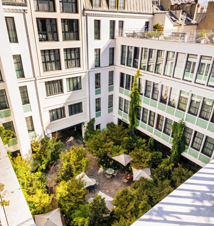 Porte-Saint-Martin Hotel | Le Grand Quartier