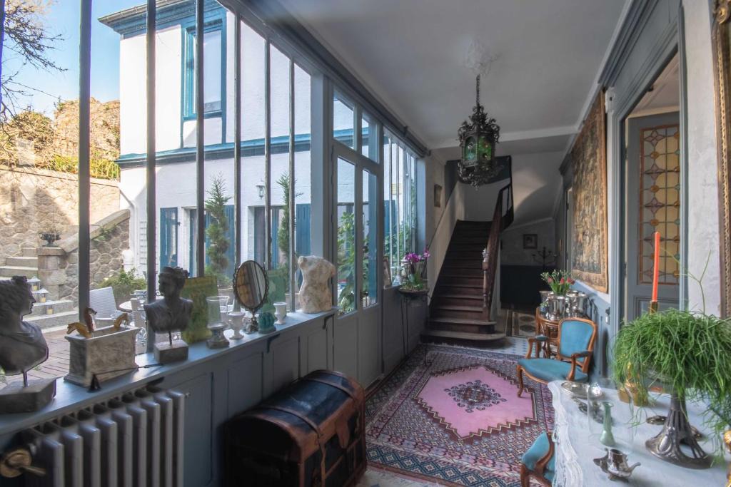 Saint-Brieuc House | Le Jardin Secret & Spa - Chambre d'Hôtes
