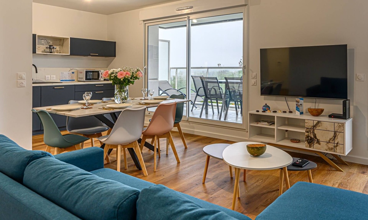 Vannes Apartment | Le Loarwenn - Bel appt avec terrasse et parking