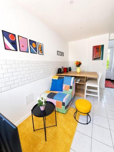 Chateaubriant Apartment | Le Métropolitain - Parking, Terrace, Wi-Fi