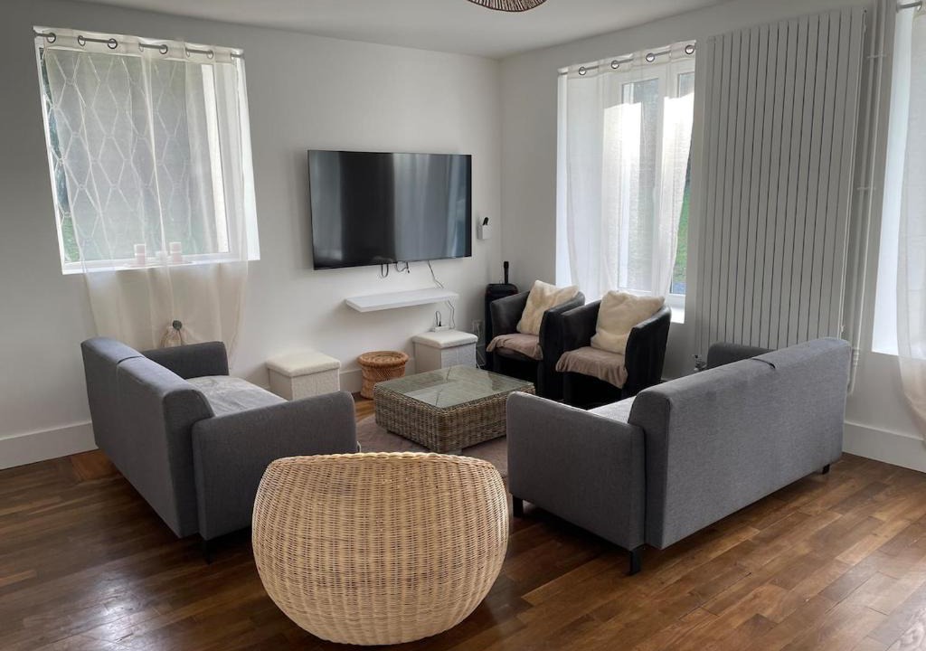 Thury-Harcourt House | Le Manoir Des Prairies