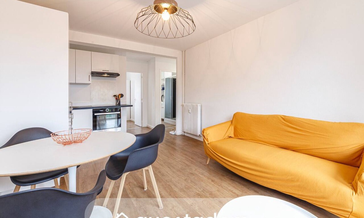 Laval Apartment | Le Mermoz – Wifi – Parking