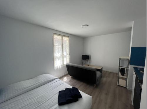Republique Apartment | Le Patio Bleu I Hyper Centre I 2p