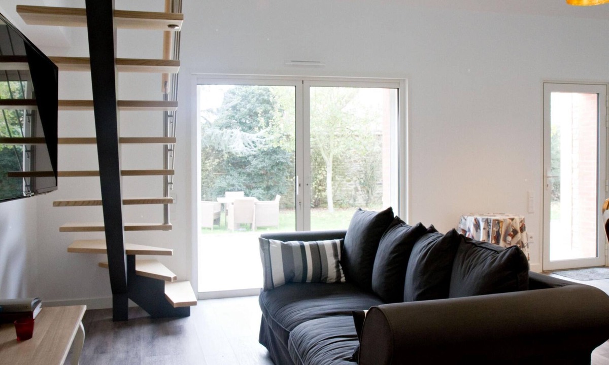 Saint-Pair-sur-Mer House | "Le Rayon Vert" mit Jacuzzi by Interhome