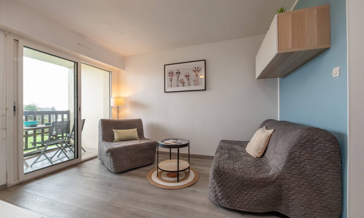 Arzon Apartment | Le Sailing Apartment: Port View, Near Beach & Thalasso, Private Parking