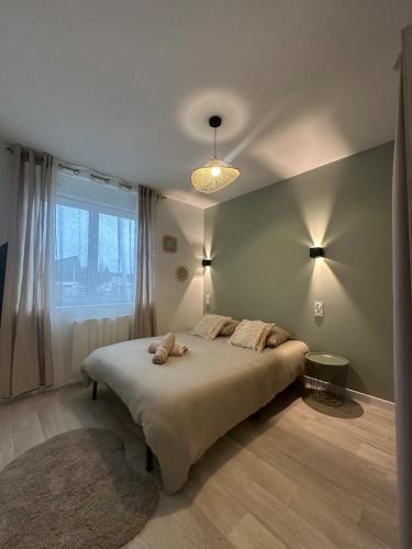 Loudeac Apartment | Le Secret Sauge - Calm & Charming - Centre ville