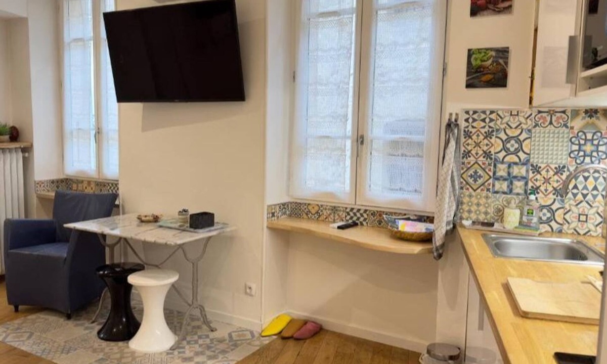 Valence Apartment | Le Studio D'agathe Centre Historique