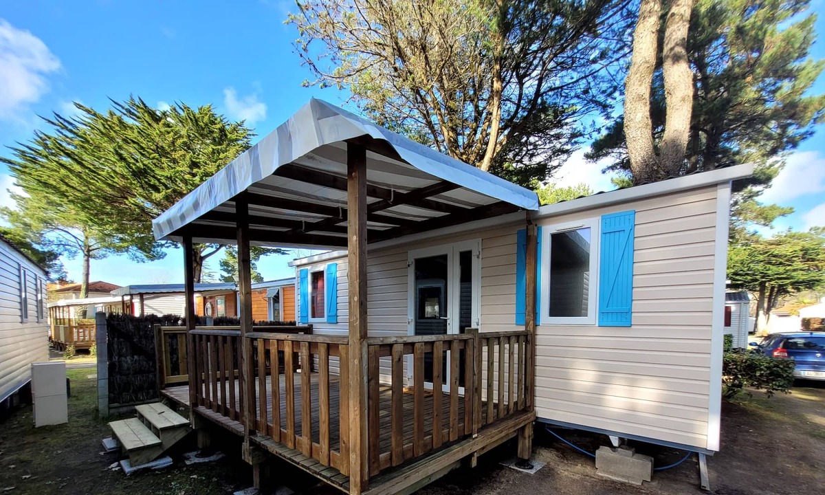 Saint-Jean-de-Monts Cabin | Le Victorya - Camping du Bois Masson