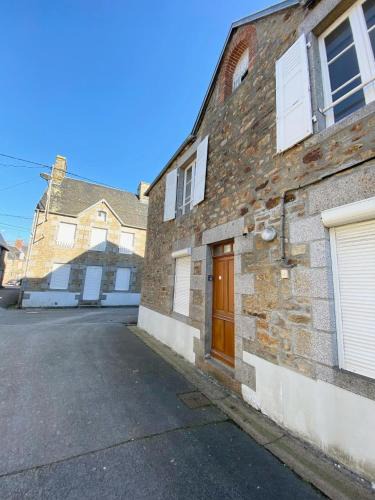Genets House | LES Herbus angle rue de l'avant-garde et 31 rue Jérémie