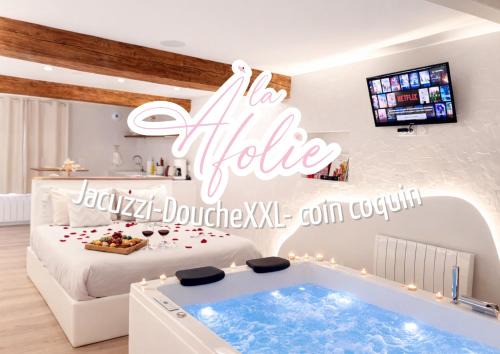 Montrevault-sur-Evre Apartment | Les Jolies Nuits - À la folie, Loft & Spa