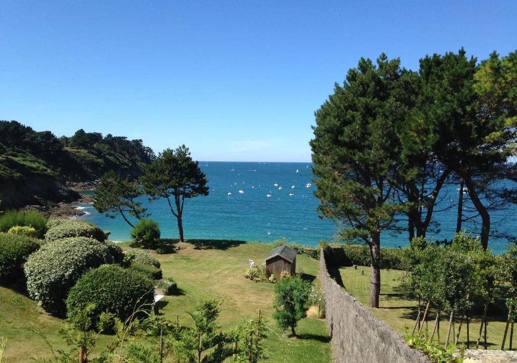 Saint-Lunaire Apartment | Les Landelles