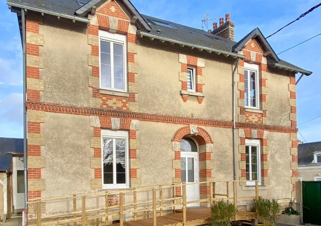Yvre-l'Eveque Bed & Breakfast | Les LOTUS de BELLE-YLE