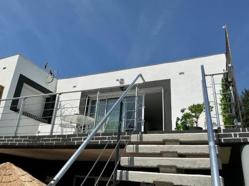 Assigny House | Les Terasses d Eole