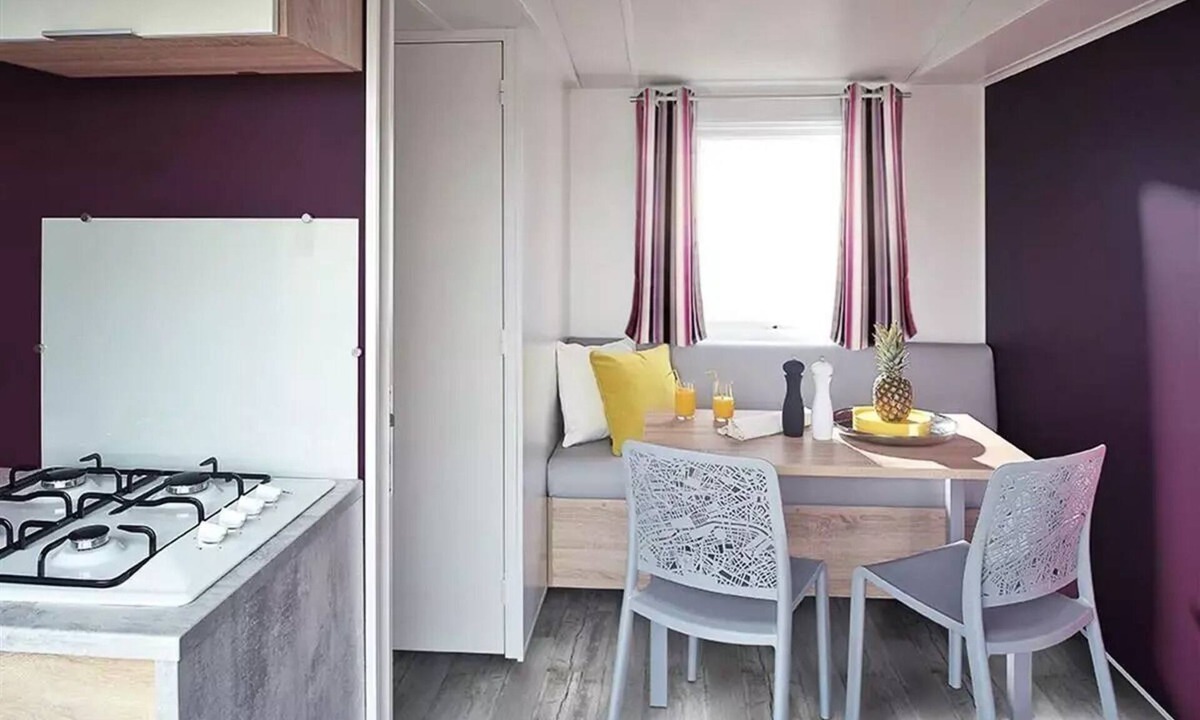 Balleroy House | Lodge 64 Mobile Home - 2 bedrooms - 25 m² + semi-covered patio - Sleeps 4