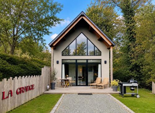 Veulettes-sur-Mer Villa | Loft arty à 800 mètres de la plage avec jacuzzi