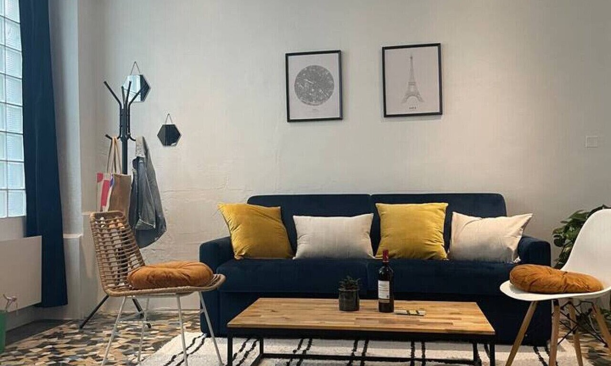 Quartier de la Folie-Mericourt Apartment | Luma Oberkampf Apartment/Jean Pierre Timbaud