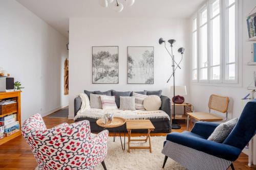 Richebourg - Saint-Clement Apartment | Lumineux appartement privatif - Élégant & Arty