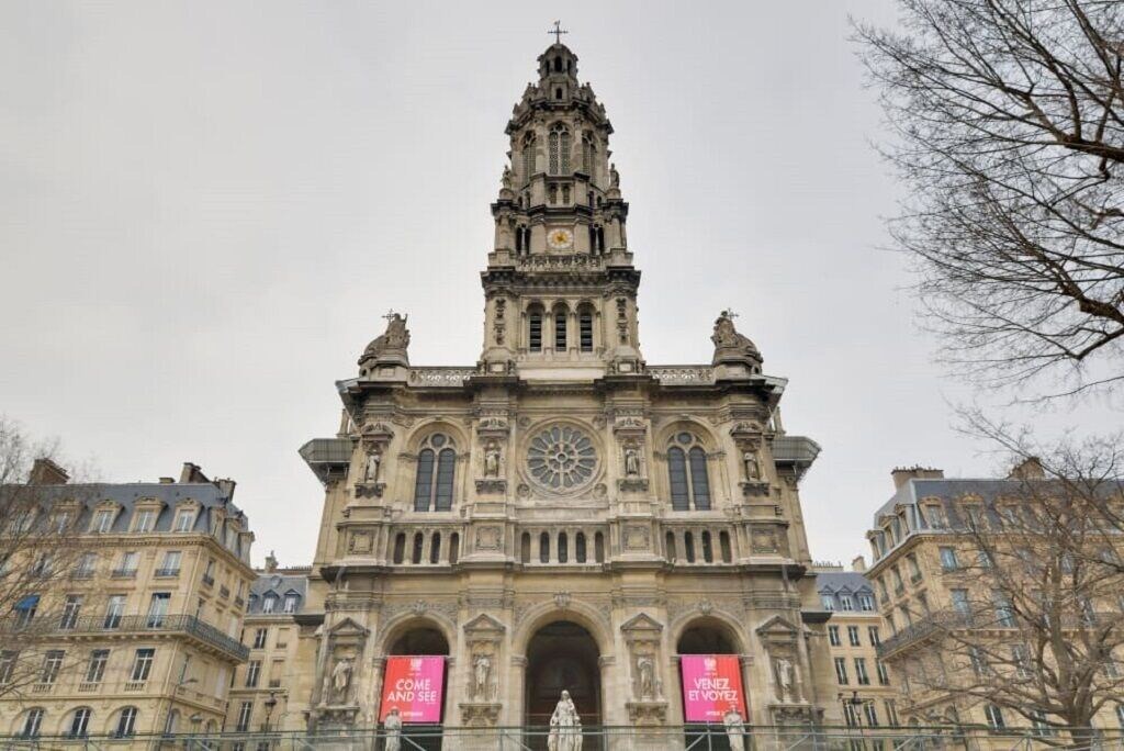 9th Arrondissement Apartment | LUXE OPERA LAZARE RESIDENCE-CHIC& MODERN