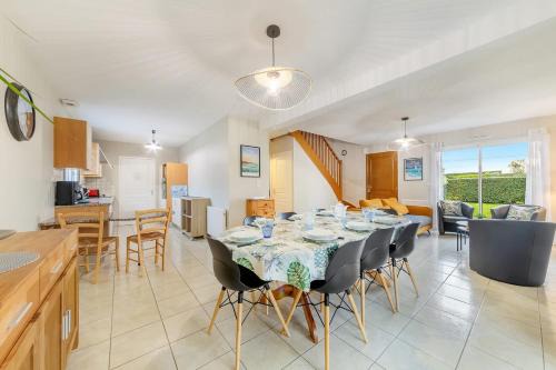 Saint-Meloir-des-Ondes House | Maison Armorine 4 bedrooms garden