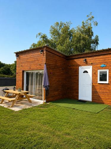 Binic-Etables-sur-Mer House | Maison Bois & Mer Plages & jardin à Binic