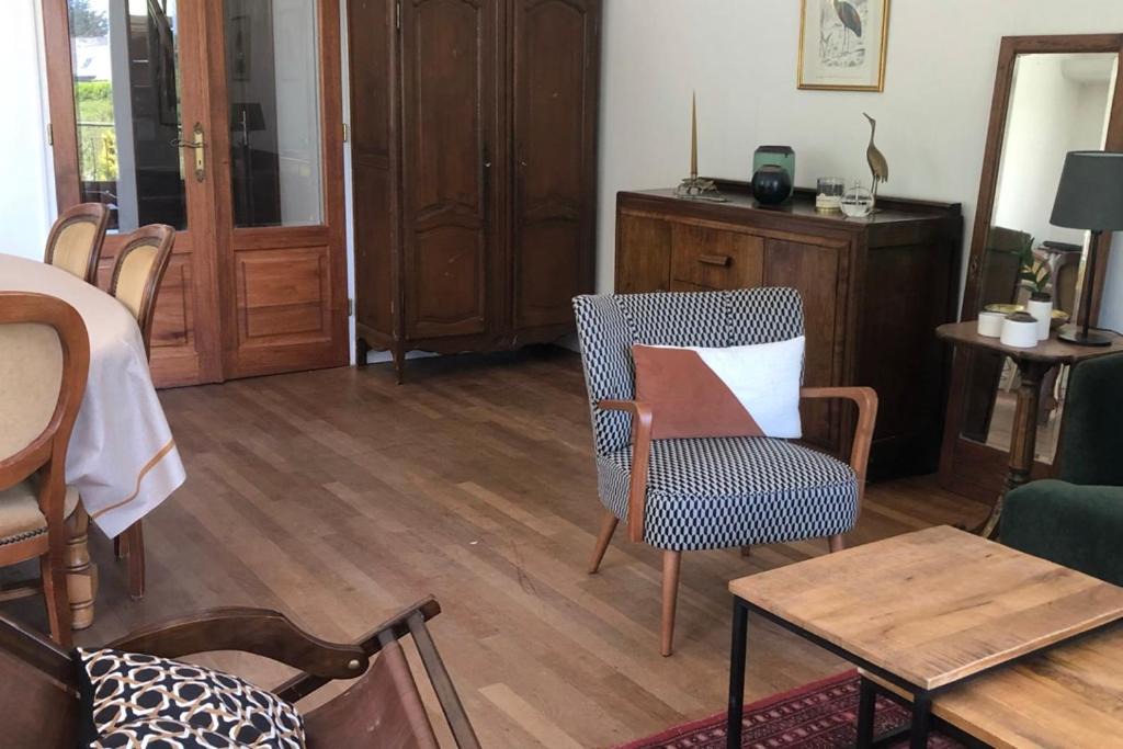 Perros-Guirec House | Maison Cosy à Perros-Guirec - proche de la plage et du casino - 8 personnes