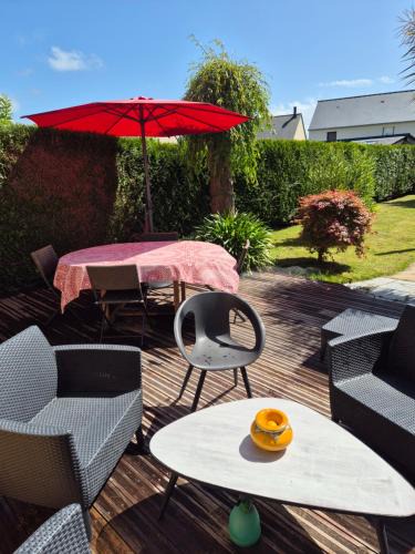 Saint-Meloir-des-Ondes House | Maison Emeraude