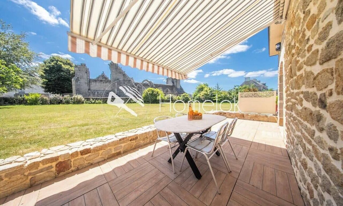 Pont-l'Abbe House | Maison en pierre dans un hameau privé