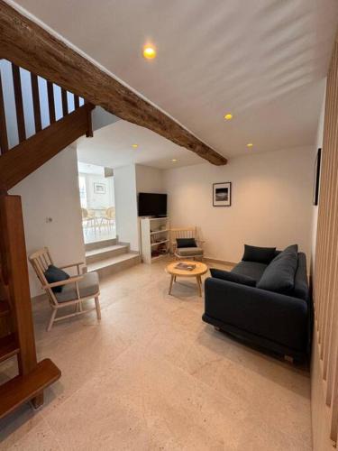 Bernieres-sur-Mer House | Maison Eole