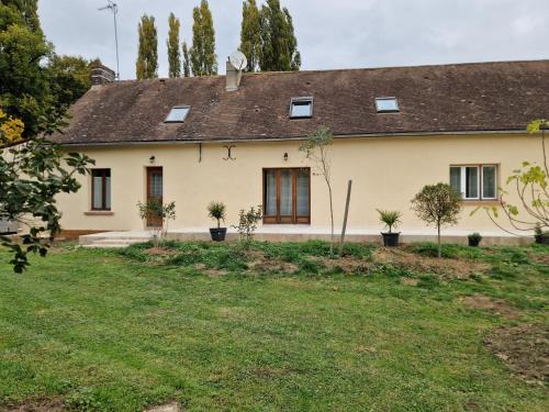 Sarge-les-le-Mans House | Maison Le Thuau