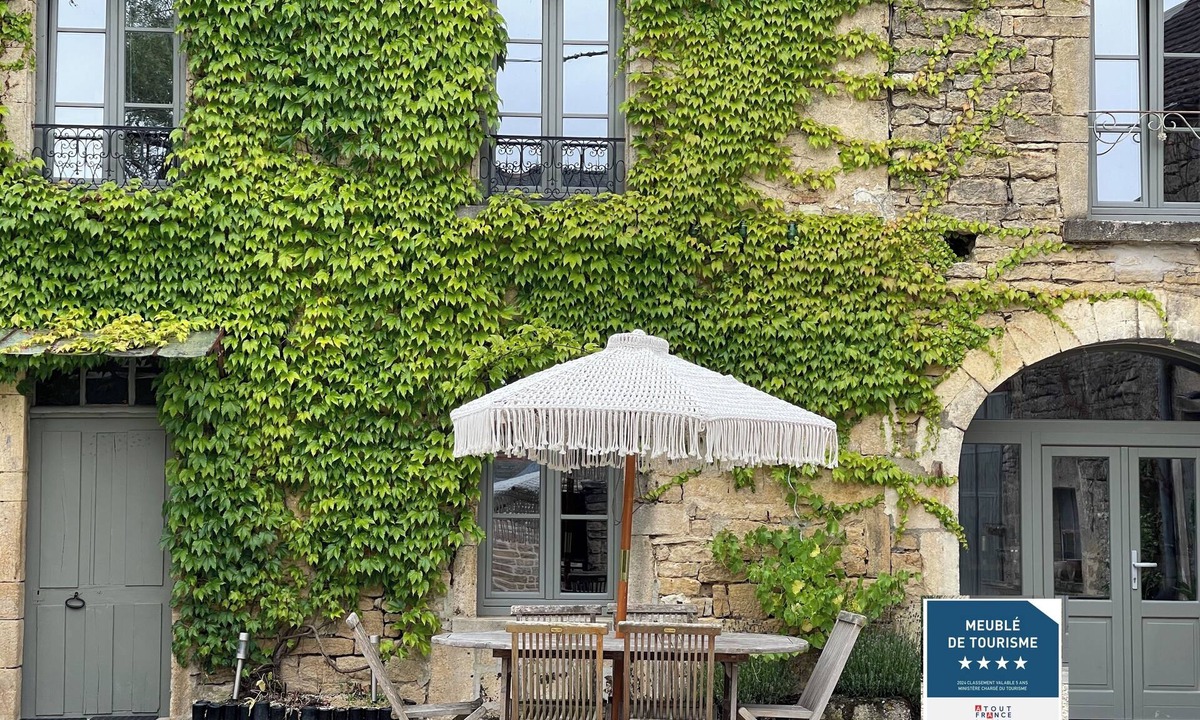 Quincerot House | Maison Margueritte(Classified 4*), Charming House with Jacuzzi