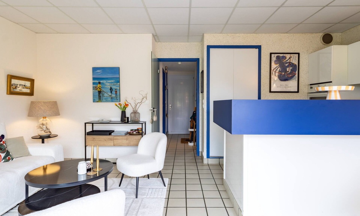 Pleumeur-Bodou Apartment | Maisonette "Ker Envor" with Shared Pool, Private Terrace, and Wi-Fi