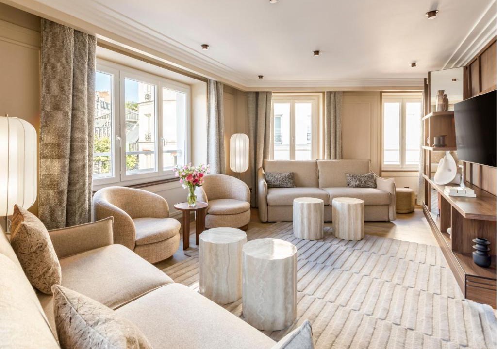 Grenelle Apartment | Merveil - Signature Suite - Eiffel Tower terrace