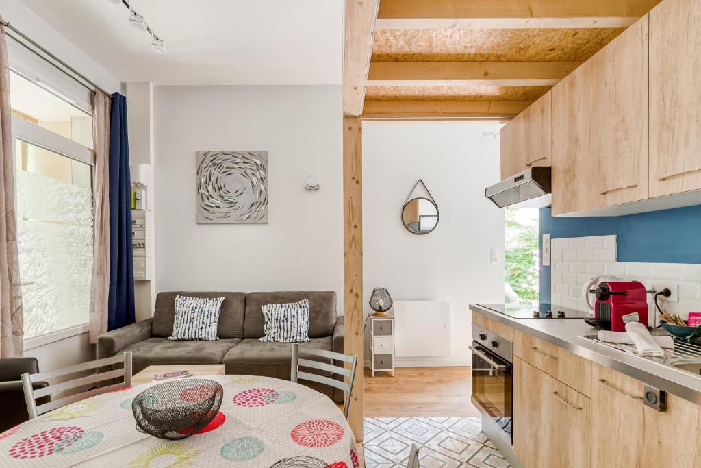 Republique - Les Ponts Apartment | MOANA - Petit cocon situé quartier République