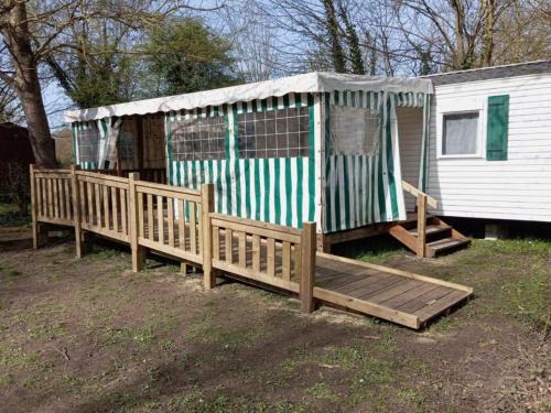Concourson-sur-Layon Other | Mobil-home, animaux acceptés - 4 pers. - API-1-52-2568