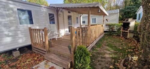 Ivry-la-Bataille Other | Mobil-home avec grande terrasse