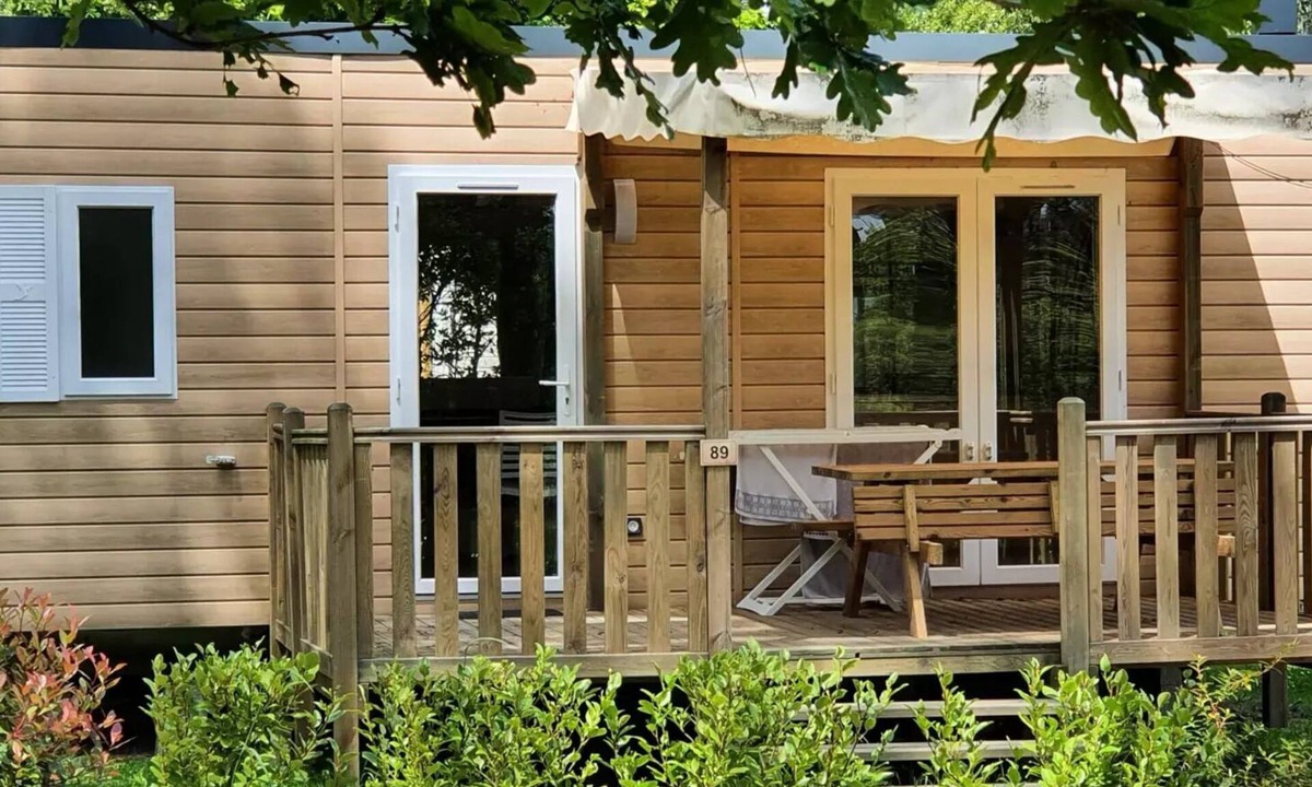 Ploemel House | Mobil home Confort - 29m² - 2 bedrooms - semi-covered terrace sleeps 4