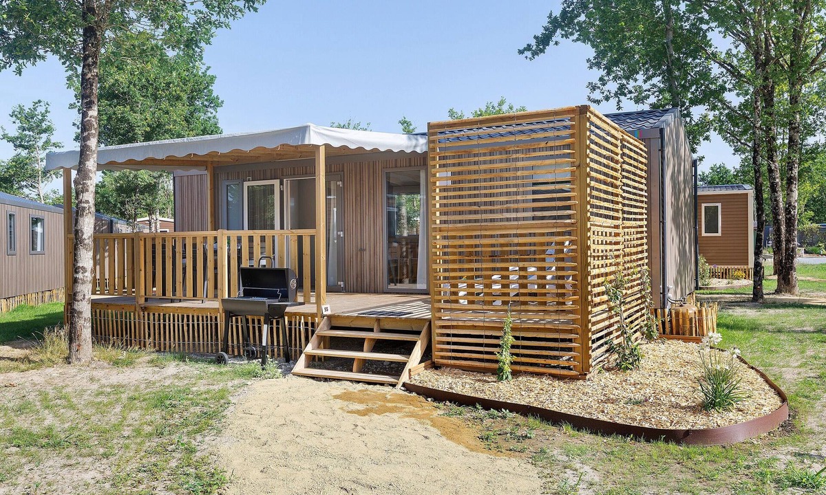 Saint-Gervais House | Mobile Home “Evasion 55” with Shared Pool and Terrace