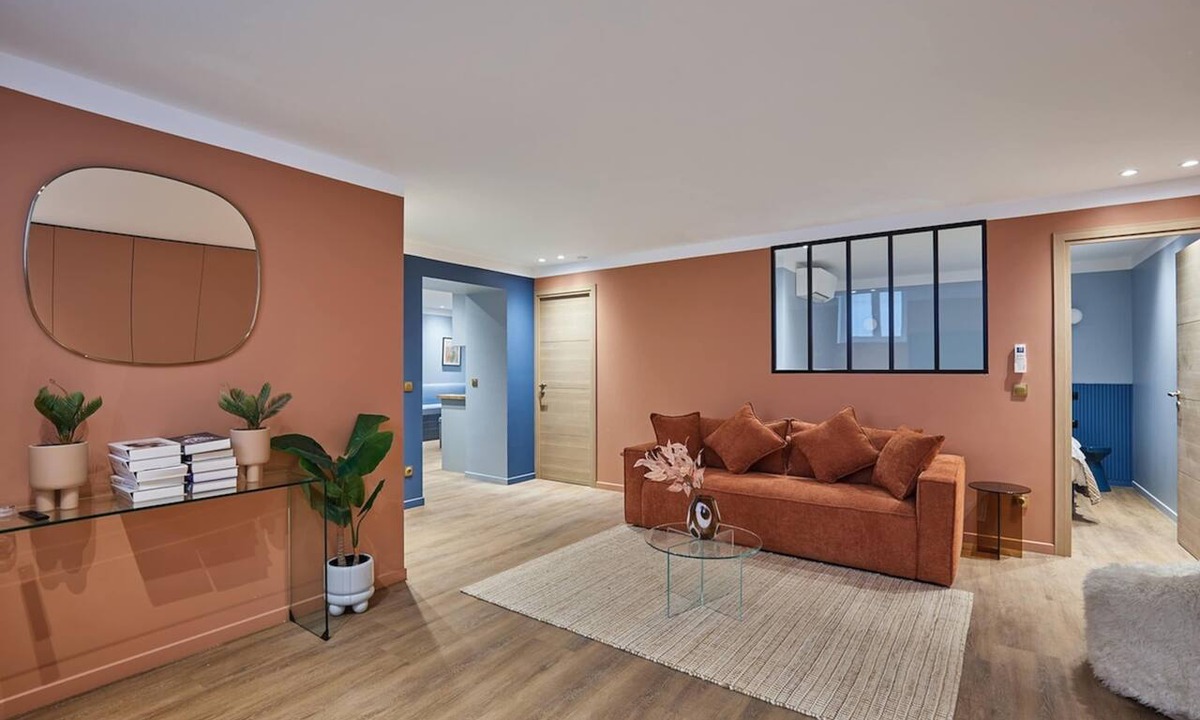 Passerelle Apartment | Modern Apartment With AC Center of Paris