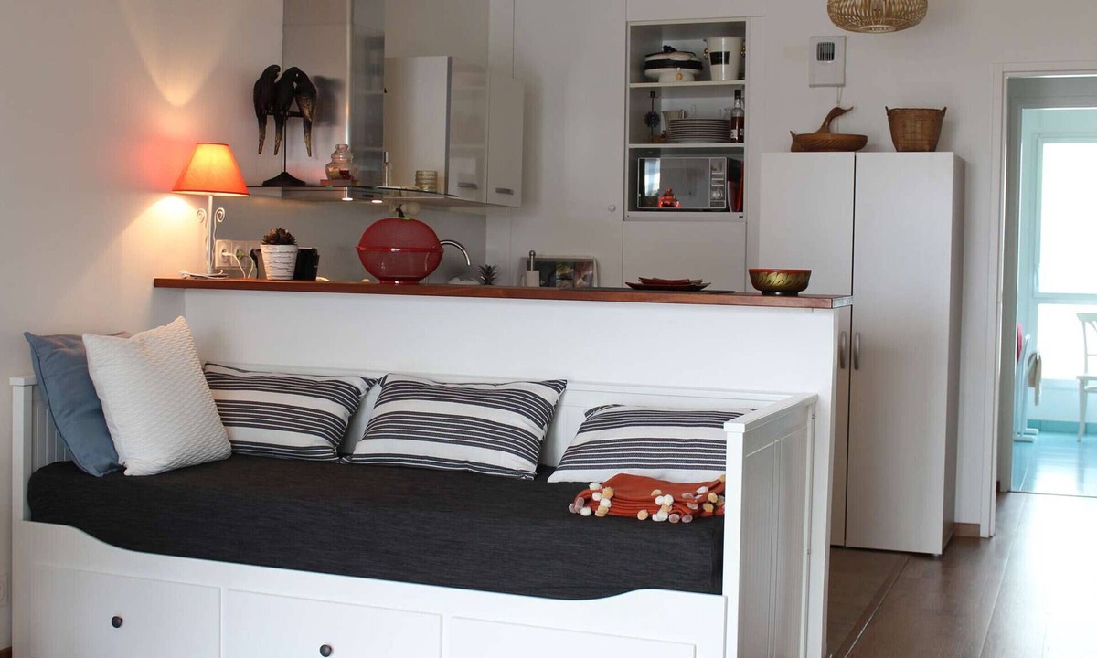 La Baule-Escoublac Apartment | Modern Studio in Central La Baule with Terrace and Garage, Steps from Beach and Shops