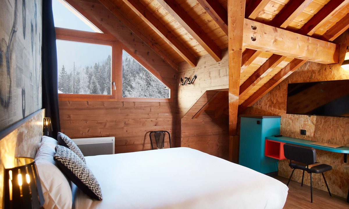 Oz-en-Oisans Hostel | Moontain Hostel