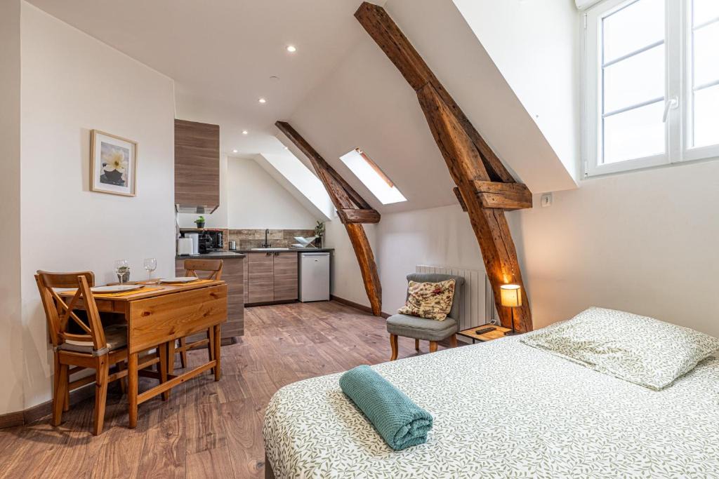 Centre Ancien Apartment | Murray - En plein cœur de Caen