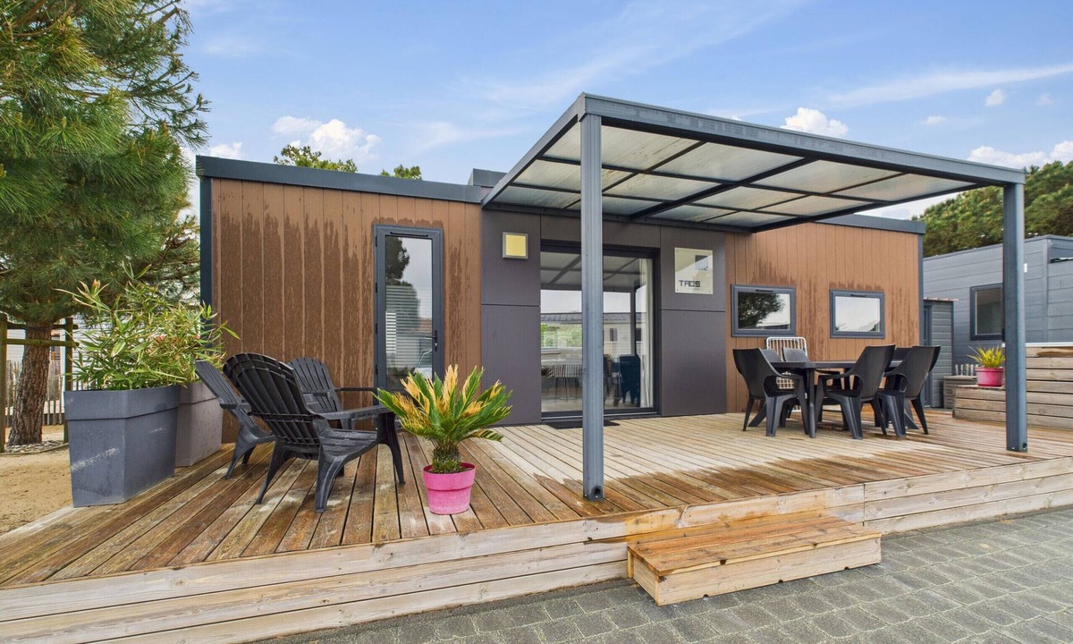 Saint-Hilaire-de-Riez Ski Chalet | Nice chalet in a residence in St Hilaire