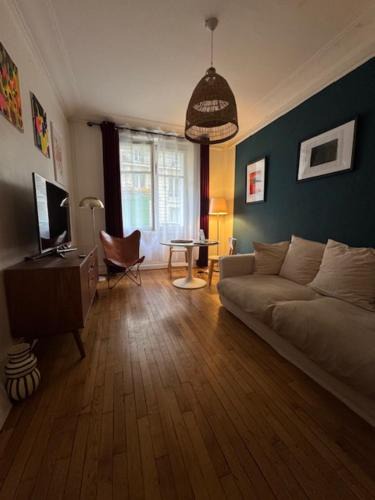 Necker Apartment | Nice place in Paris